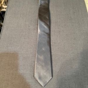 Reaction Kenneth Cole Men's Tie